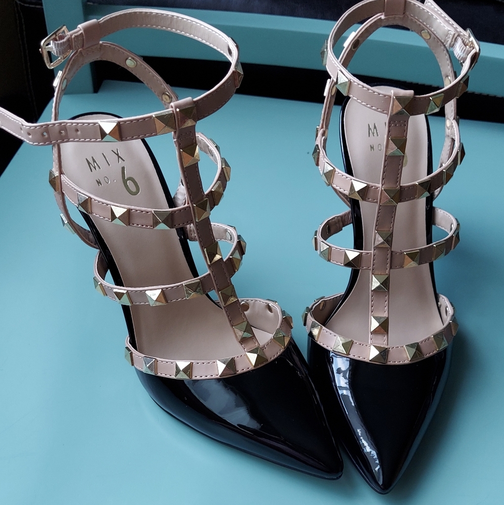 Mix No. 6 Liraven Pumps Black Size 7.5